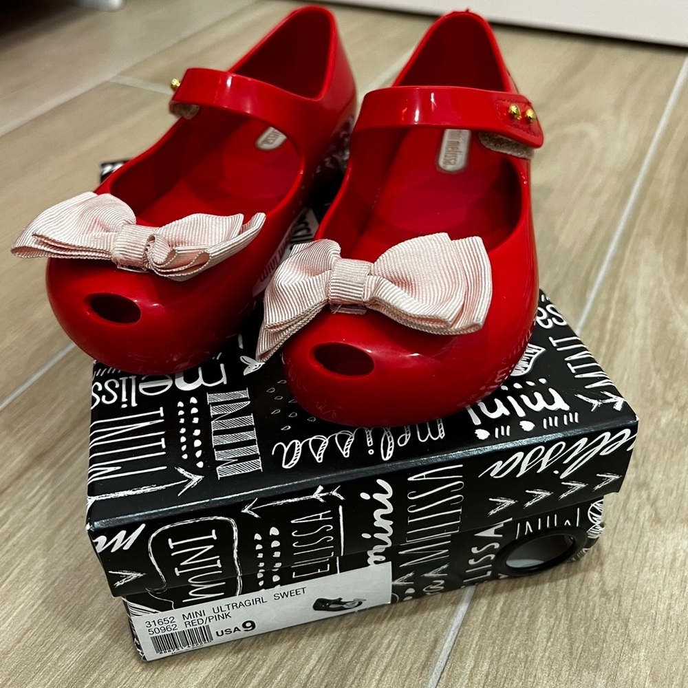Mini Melissa